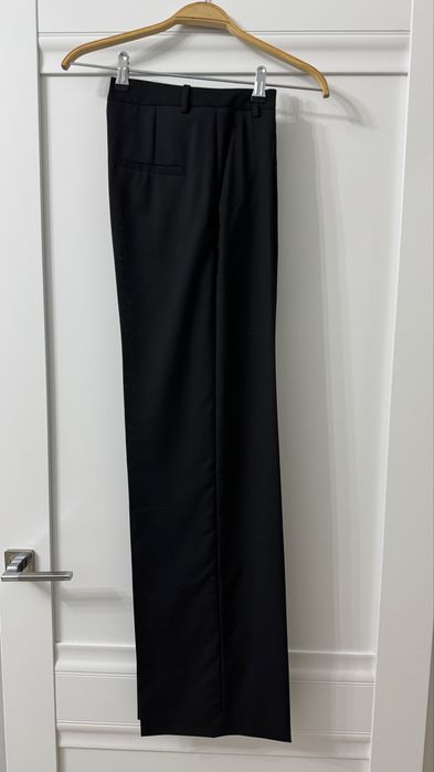 Продам черные брюки от Massimo Dutti