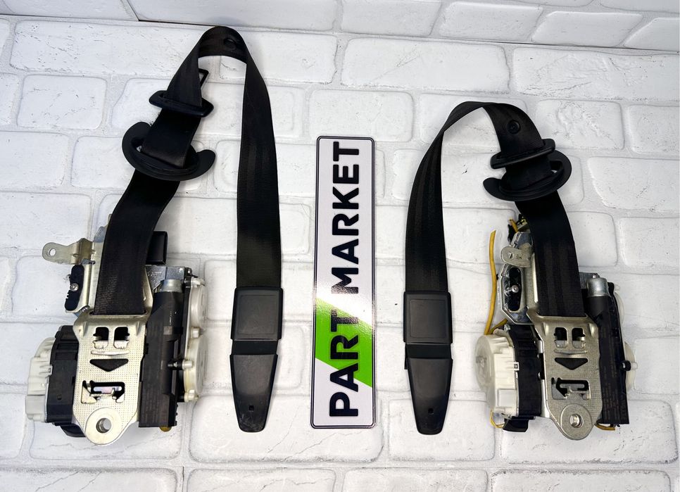 Предни колани AUDI A6 A7 C7 4G 34090806B Гръмнали