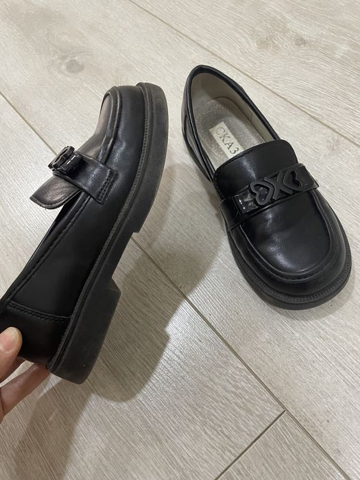 Детские туфли