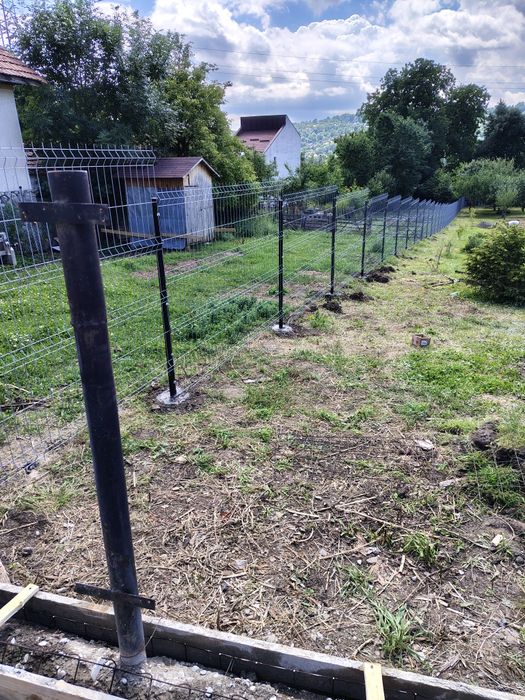 Porți și garduri