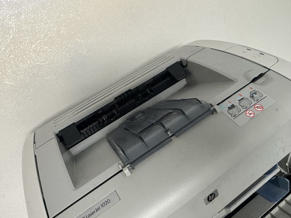 Принтер HP в хорошем состоянии