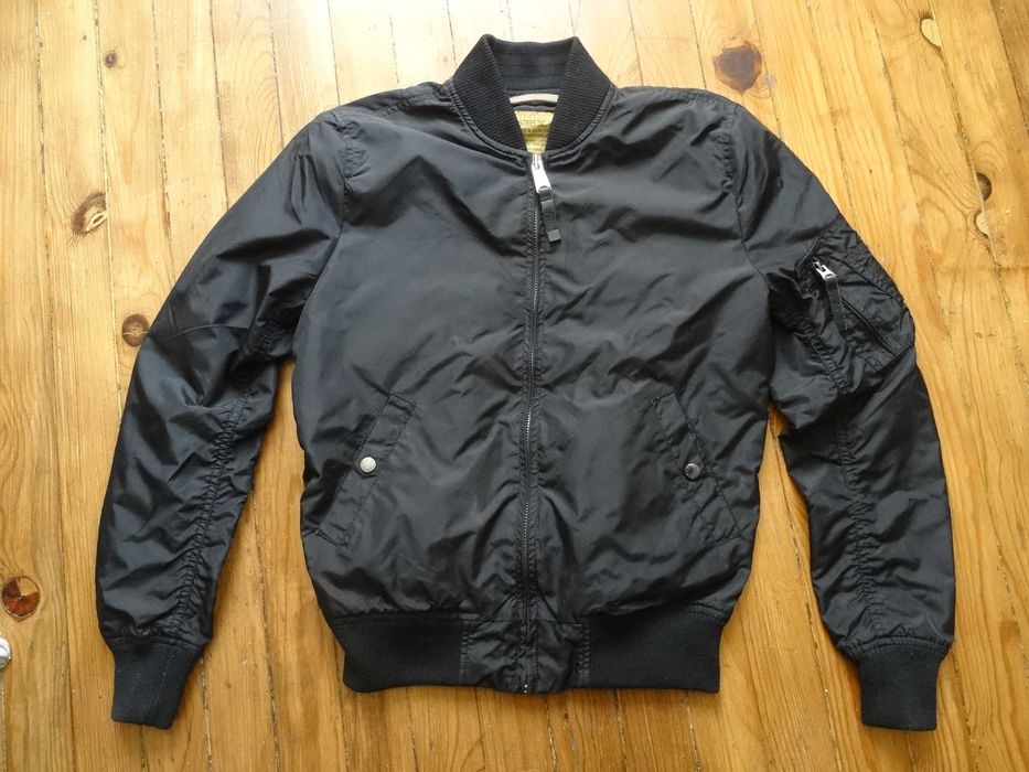alpha industries S bomber