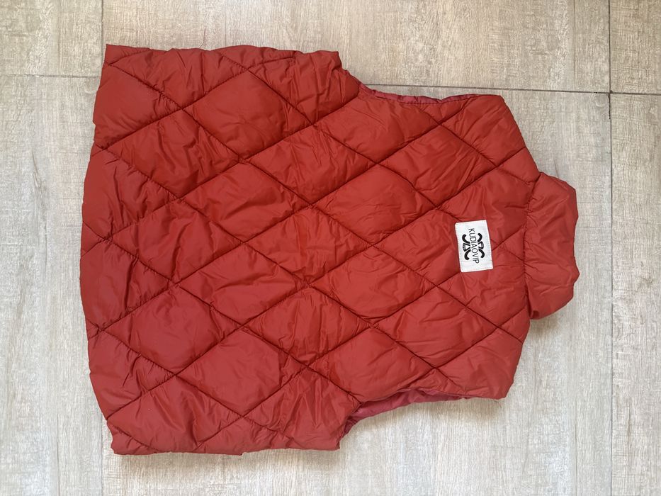 Продам детскую стильную жилетку