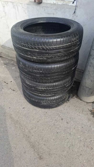 Шины 235/55/19 Continental