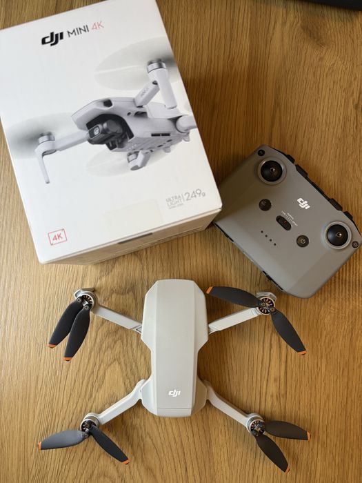 Drona DJI Mini 4K