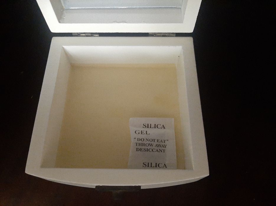 Шкатулка с зеркалом для украшений "Париж"