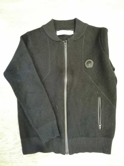 Продам школьную одежду