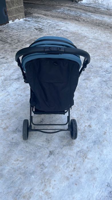 Продам коляску.