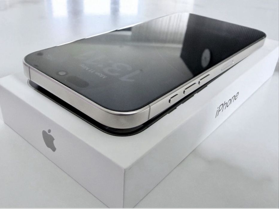 Iphone 16 Pro Max, 256GB, Silver, impecabil