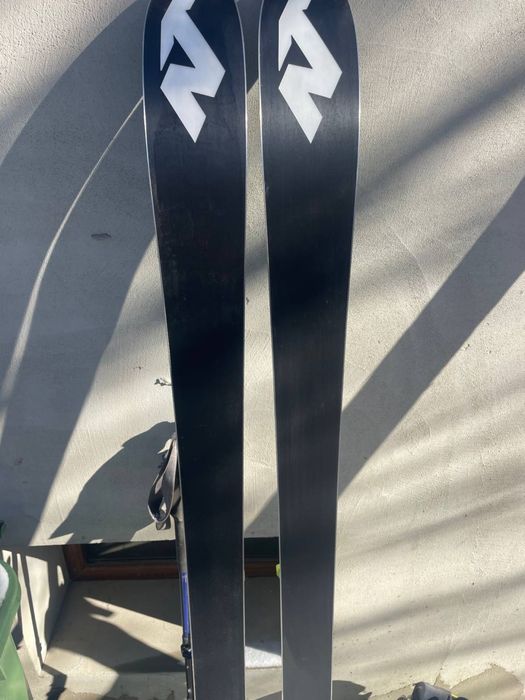 Ски за пантене с обувки