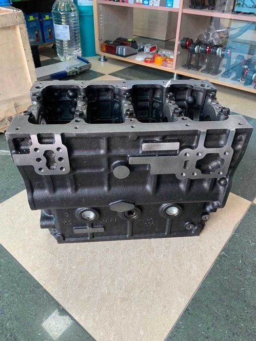 bloc motor yanmar 4TNE98
