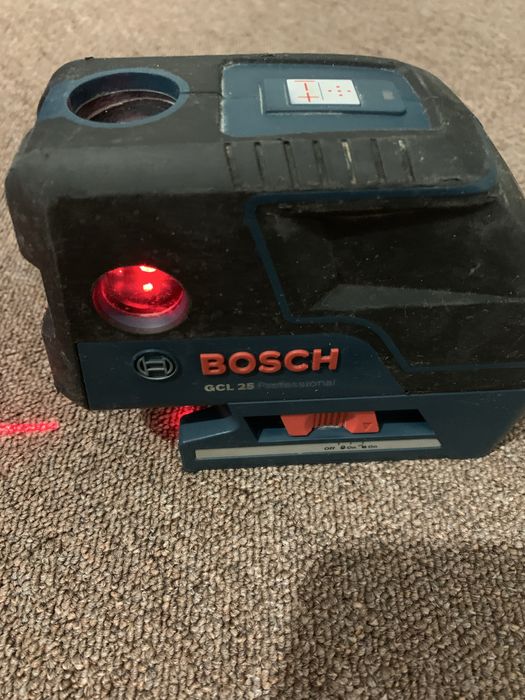 Nivela laser Bosch GCL 25