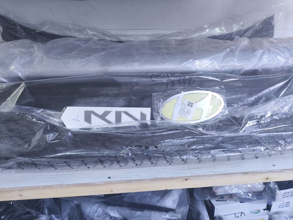 Решетка радиатора Элантра Елантра Hyundai Elantra KIA K3 KIA Seltos