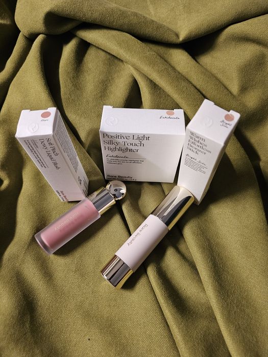 Нови комплекти козметика