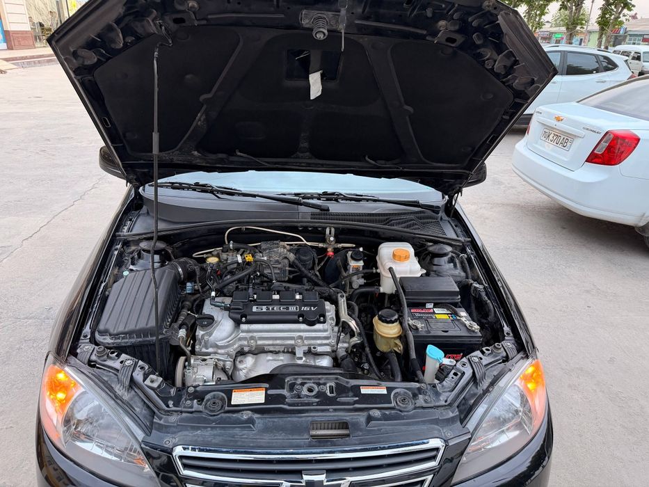 Срочний Жентра А.Т 22 сотилади