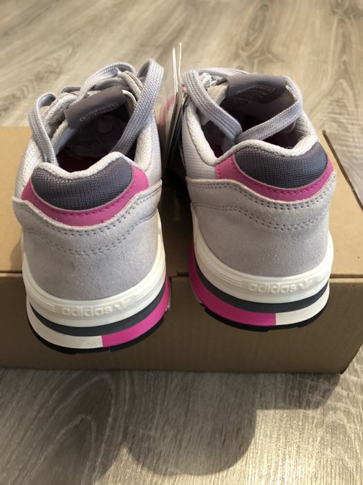 Adidas quesence