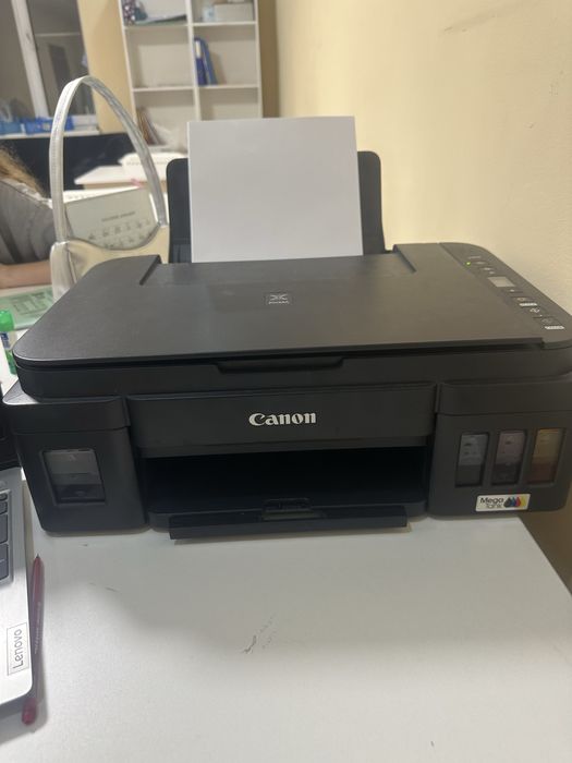 Продам цветной принтер в отличном состоянии