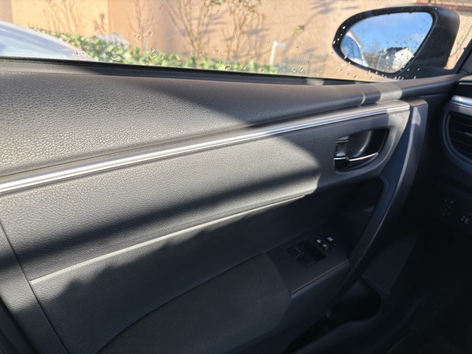 Toyota Corolla  inmatriculata,benzina stare foarte buna ,proprietar!