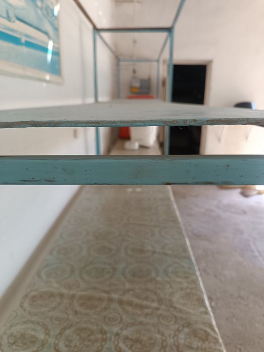 Стиляж сотилади.