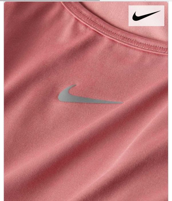 Нов Топ Nike размер М