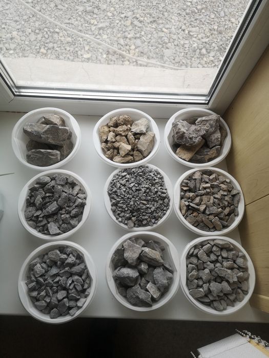 фото наши  Щебень Всех фракций  так же имеется Баласт Песок Отсев грав