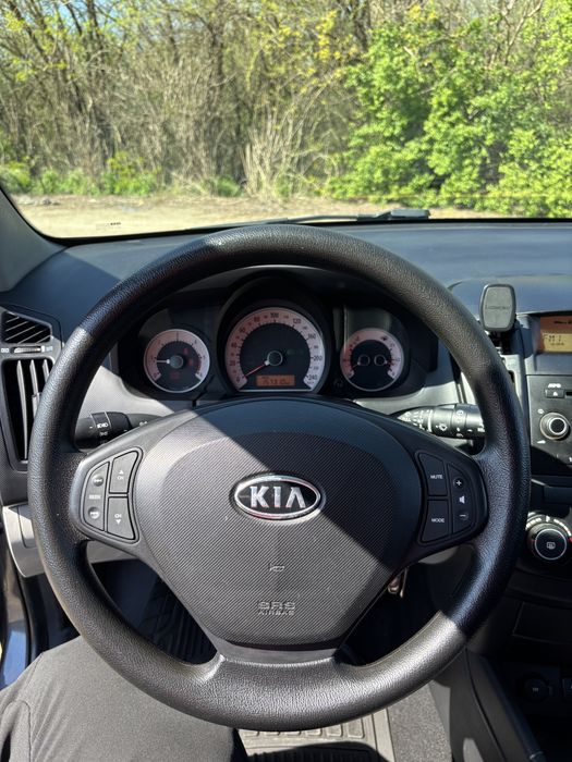 Kia Ceed 1.6 CRDI 115cp 2008