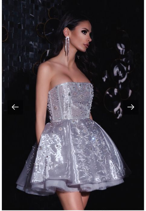 Нова рокля с камъни Amarine