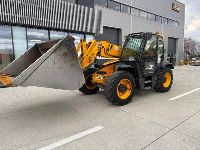 JCB 541-70 Incarcator Telescopic Loadal 541-70