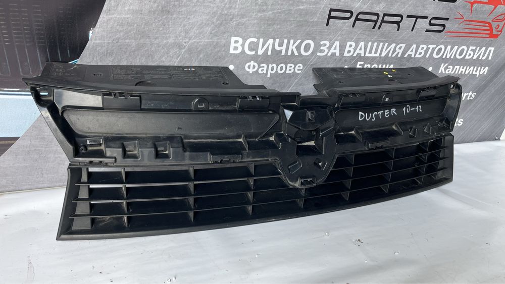 Решетка Dacia Duster 2010-2012