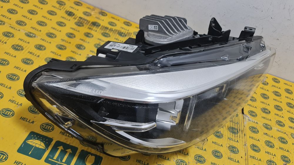 Far dreapta led BMW 4 F32 F33 F36 M4 facelift lci 7476206 complet