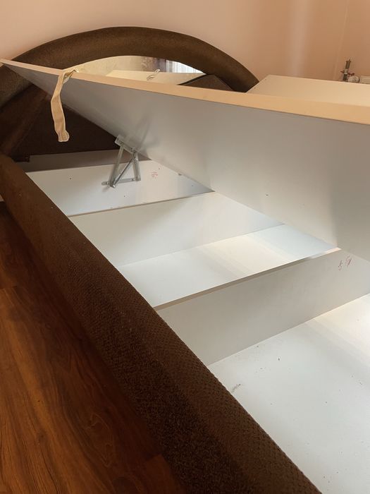 Pat dormitor 160x200