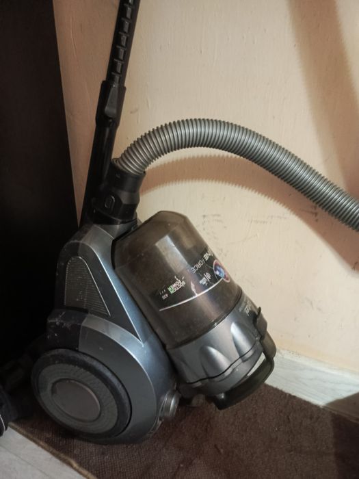 Продам пылесос б/у