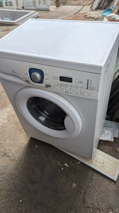 Стиральная машинка LG