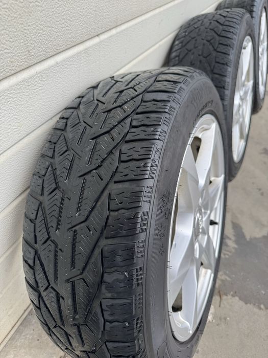 Jante R17 Audi 5x112 cu anvelope 225/50