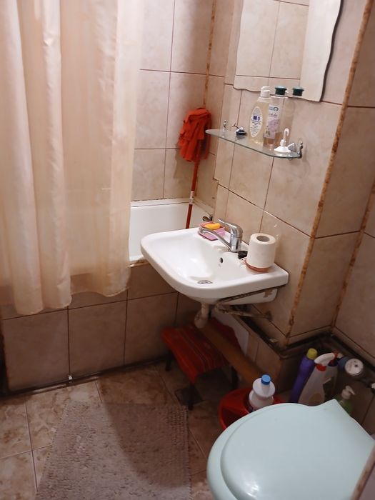 Vând apartament 2 camere