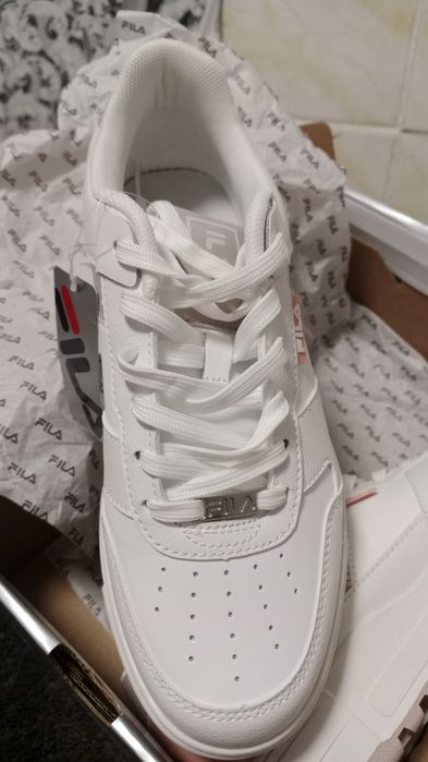 Продам кеды FILA