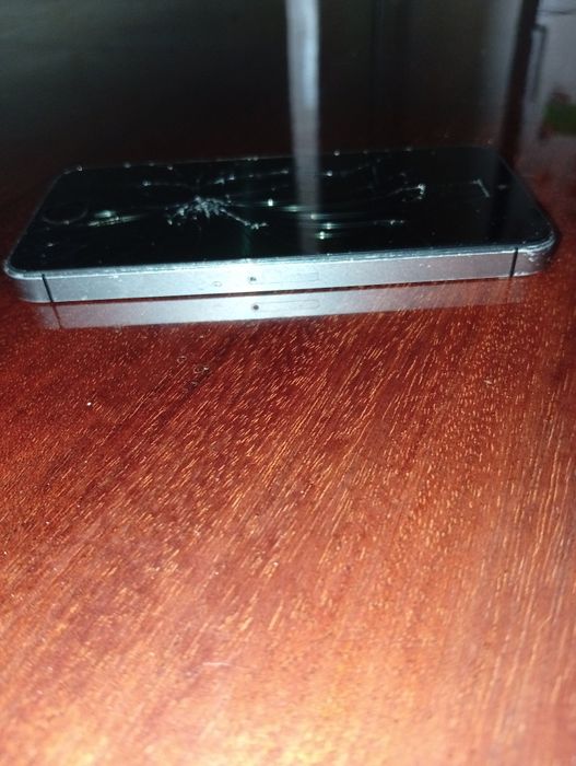 iPhone 5s spart încă merge