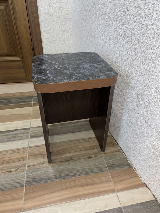 Продам стул