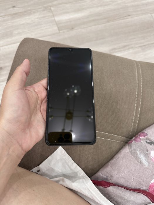 Продам телефон Samsung Galaxy A12