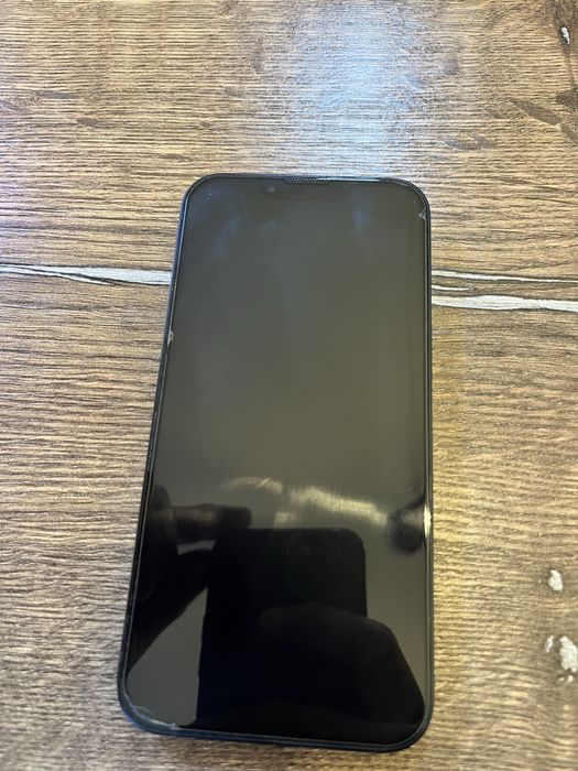 Айфон 13 сатылады