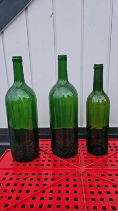 бутылка стеклянная для вина