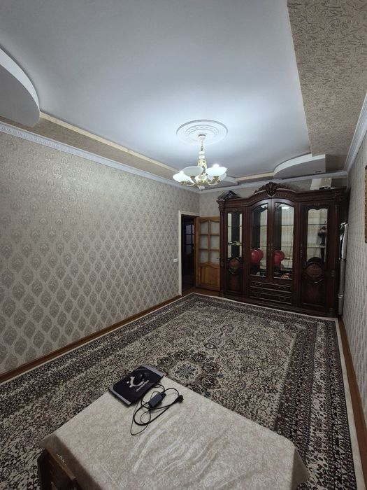 Тансыкбой бозорча 2 хона 400$