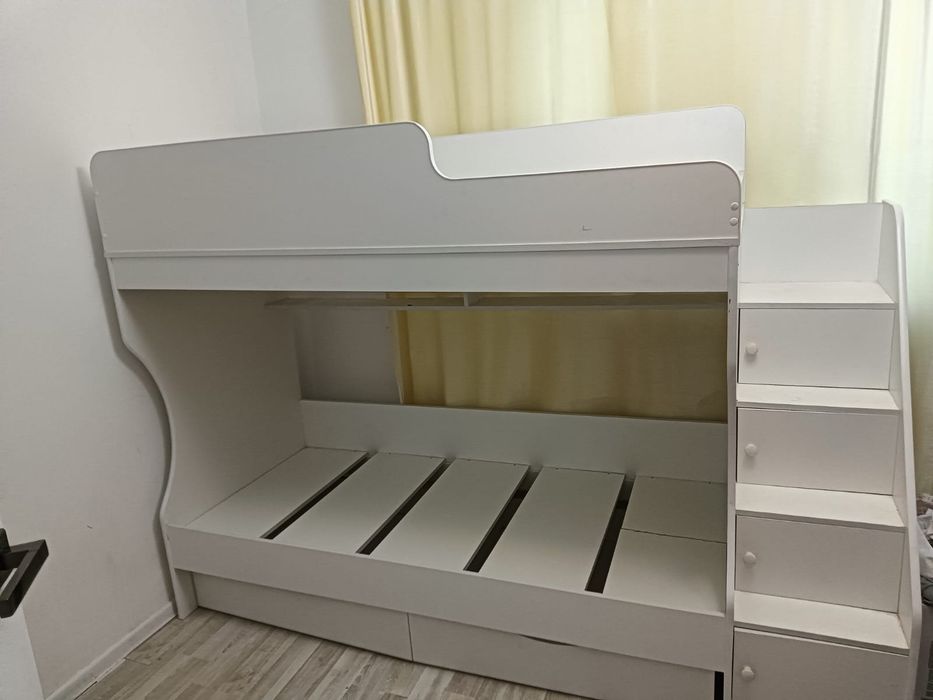 Продам 2х яр-ю кровать