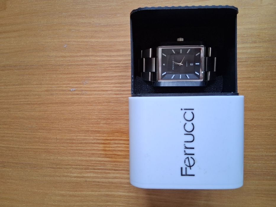 Мъжки часовник Ferrucci
