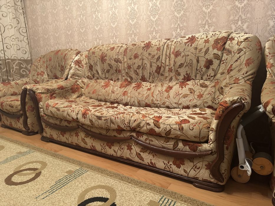 Диван кровать с креслами