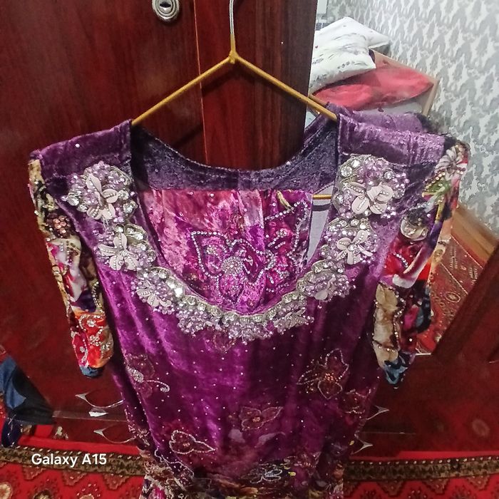 Ayollar koʻylak pocha