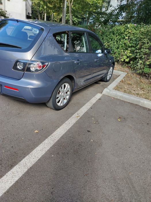 Mazda 3  1.6 benzină 2008