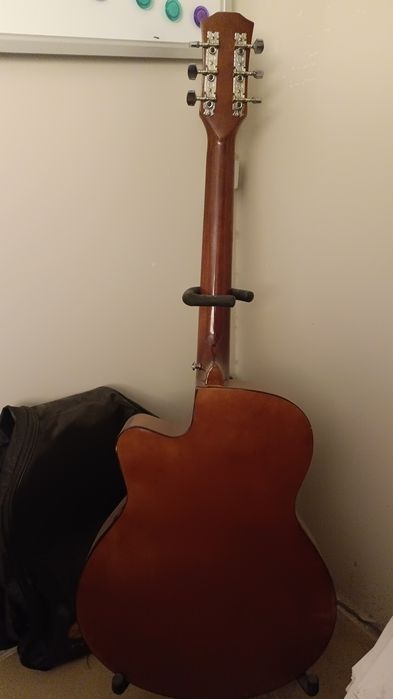 Акустическая гитара 6 струн