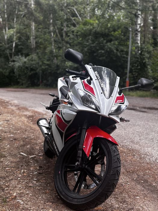 Yamaha yzf r125 2012