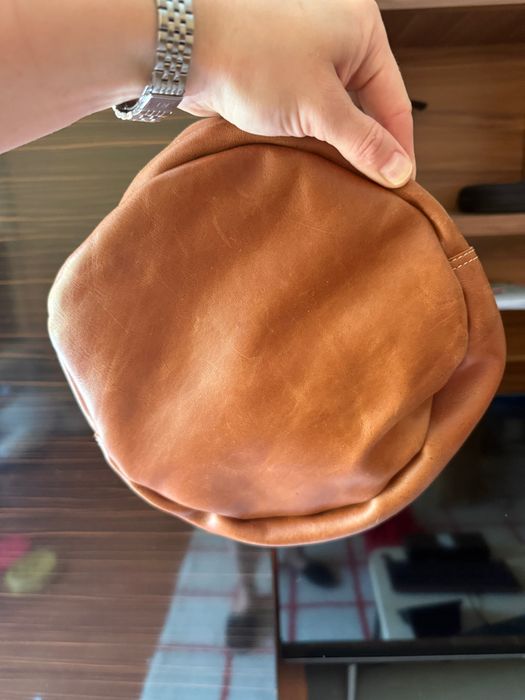 Кожена чанта, ръчна изработка